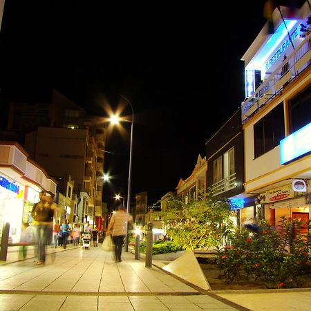 Hotel San Jeronimo Armenia Экстерьер фото